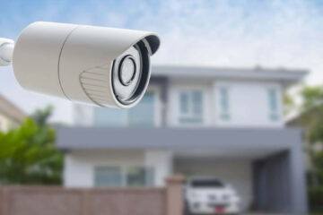 Choosing the Right Security Camera: A Detailed Comparison